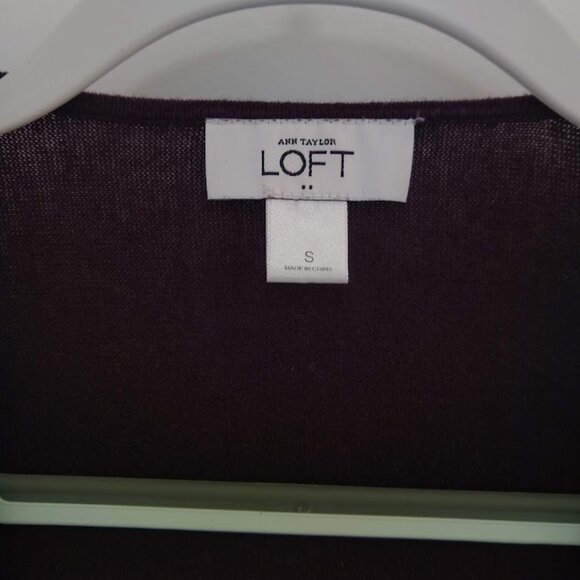 Ann Taylor LOFT  women's  S   cross-front sweater   dark purple - Picture 7 of 8